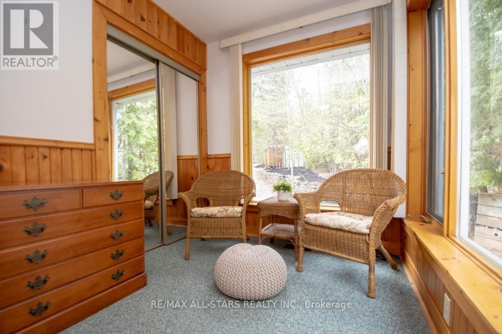 128 MARYLAND DRIVE Image 23
