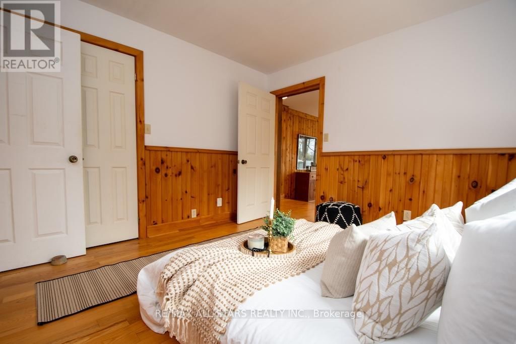 128 MARYLAND DRIVE Image 25