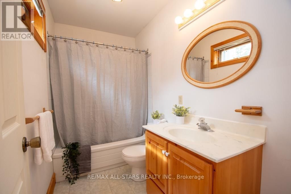 128 MARYLAND DRIVE Image 27
