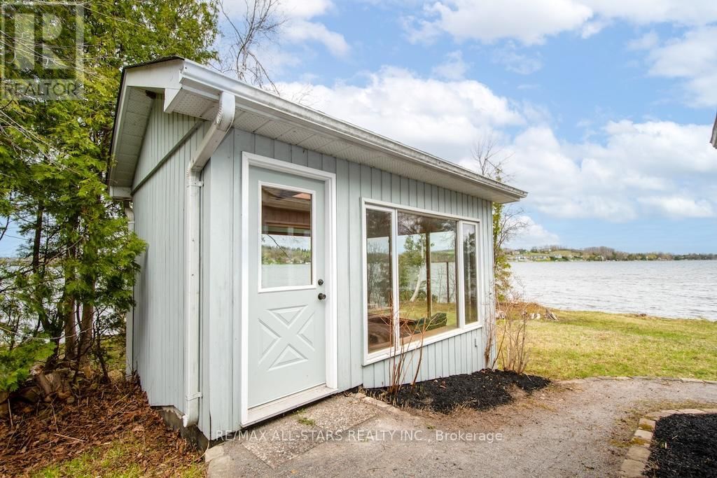 128 MARYLAND DRIVE Image 36