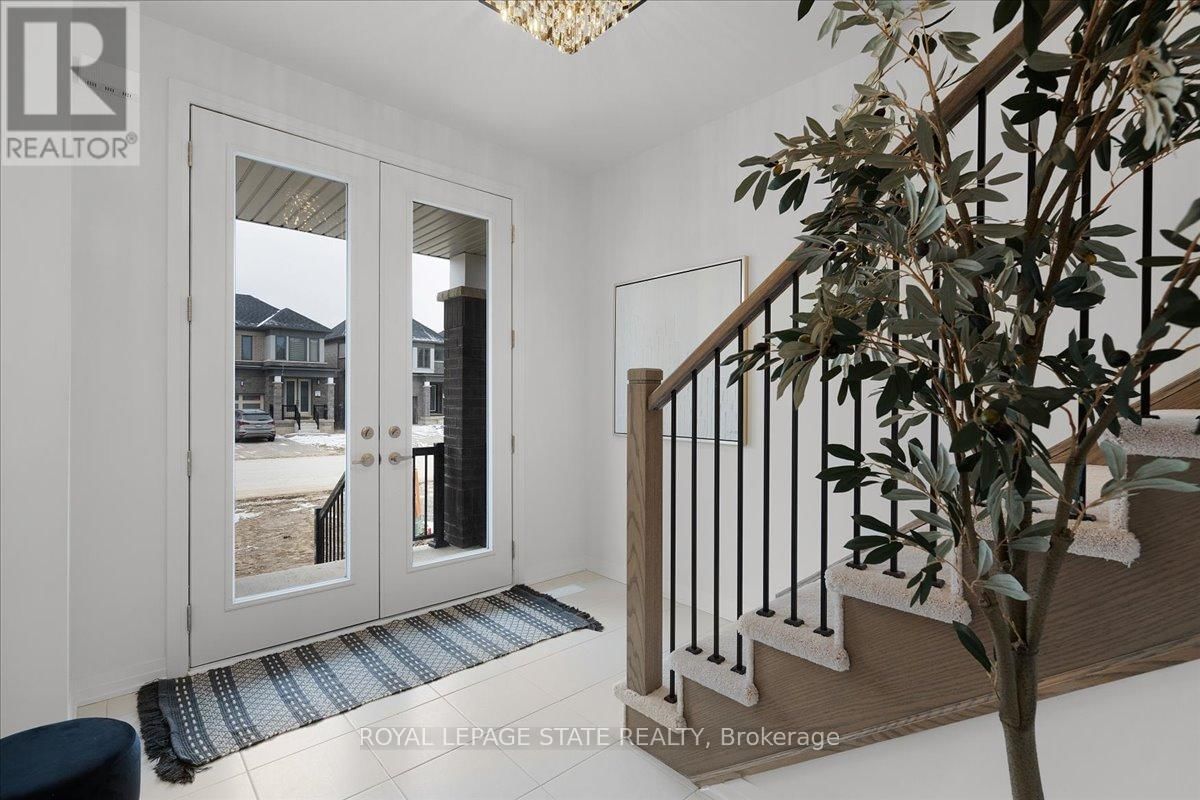 628 WINDWOOD DRIVE Image 2