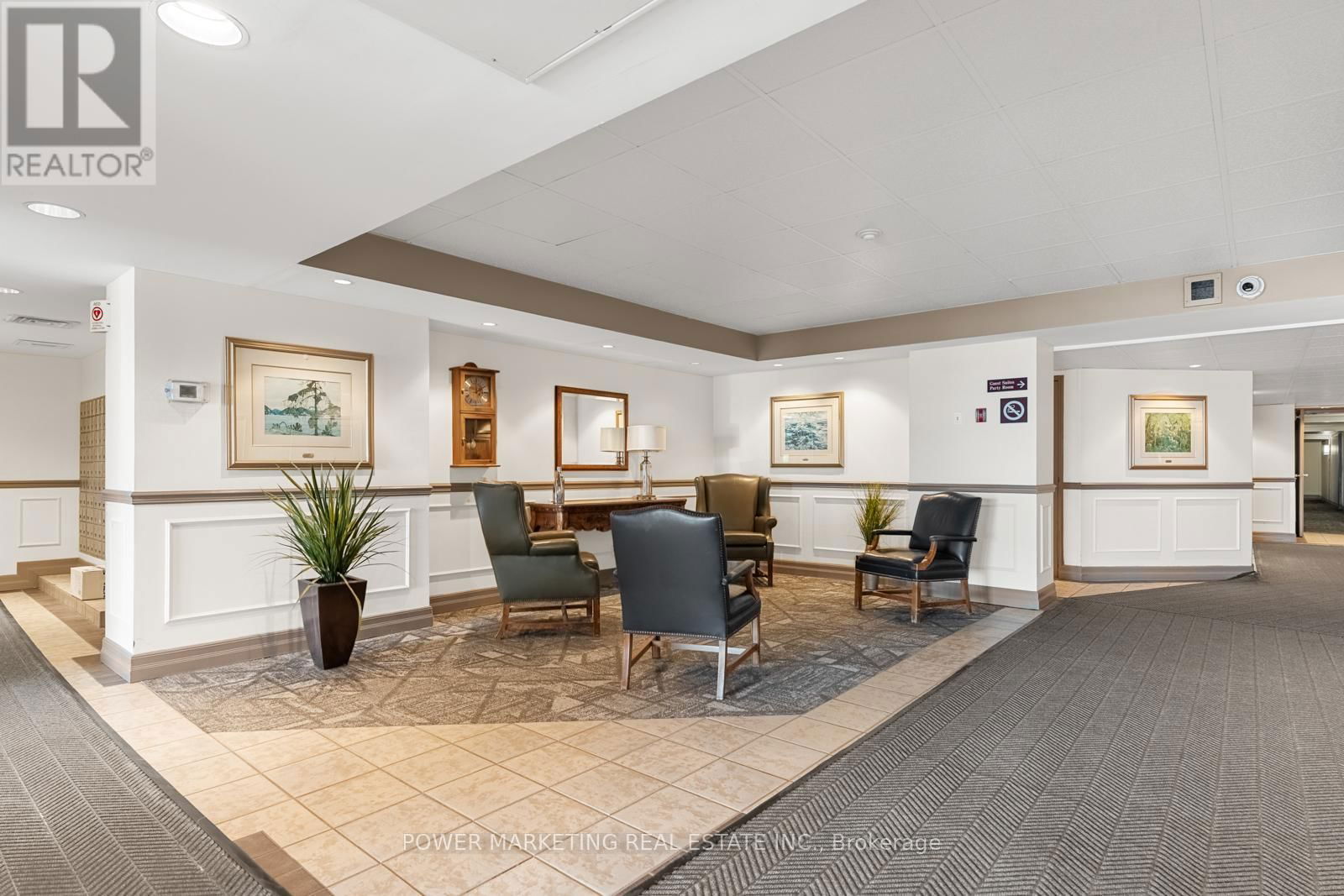 715 - 1599 LASSITER TERRACE Image 4