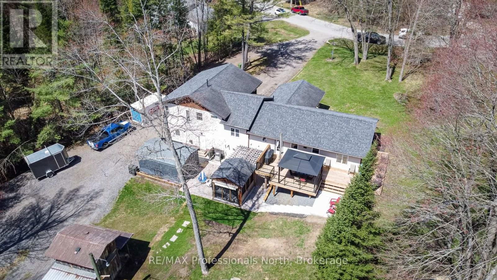 12 KEVIN CRESCENT Image 31