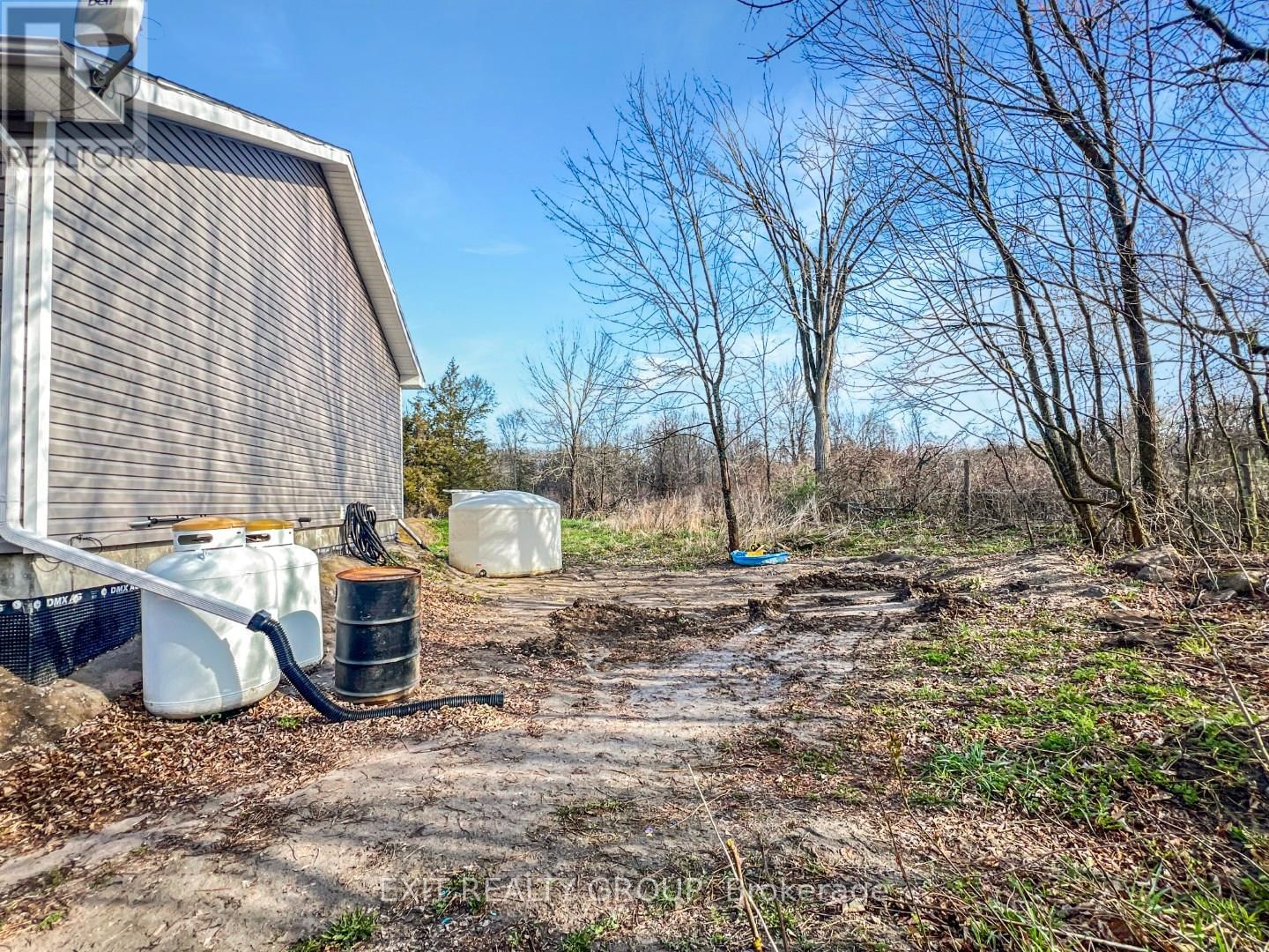305 BATEMAN ROAD Image 10
