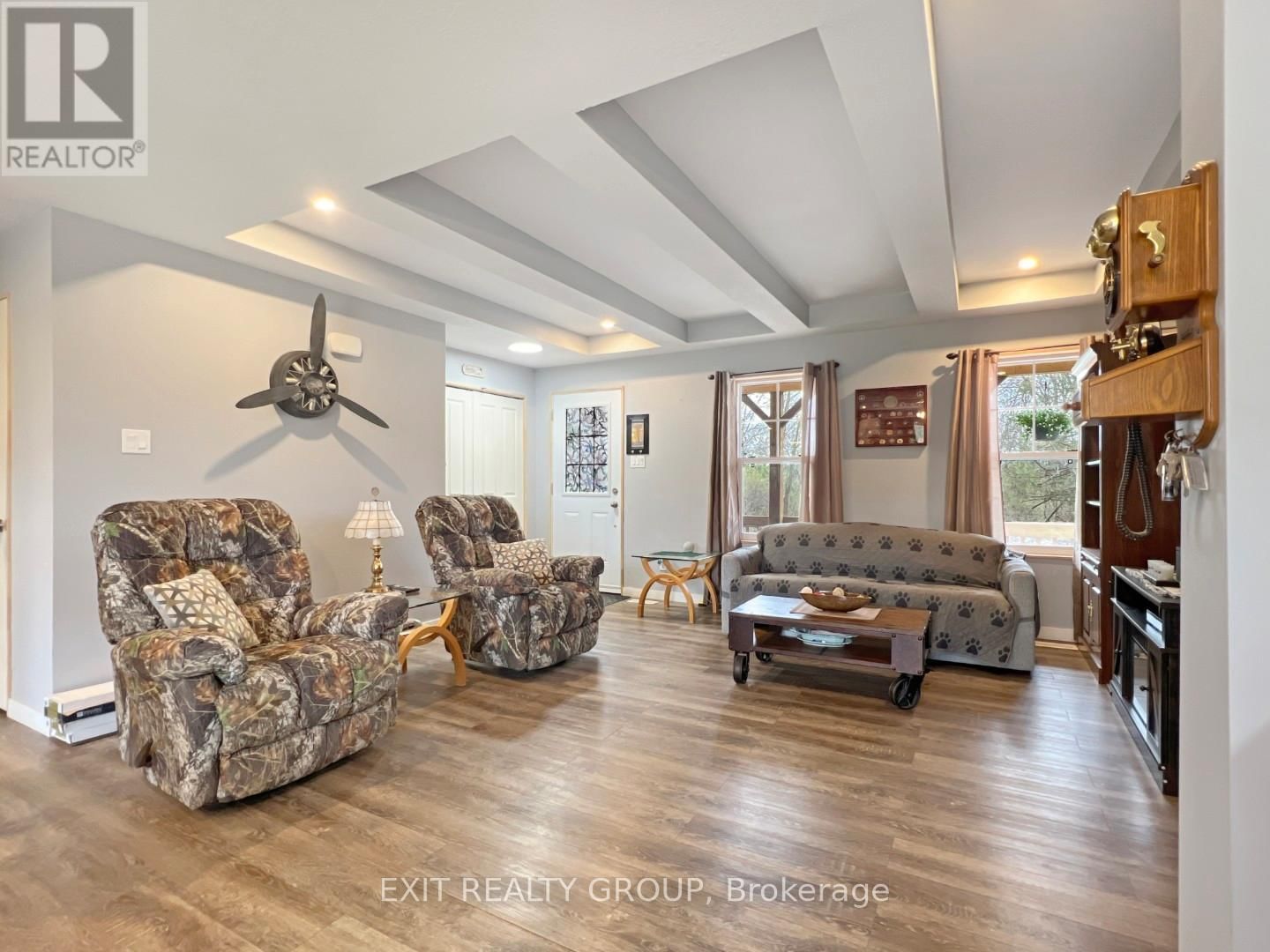 305 BATEMAN ROAD Image 13