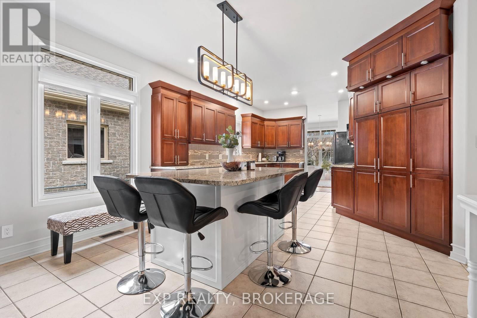 263 HONEYWOOD AVENUE Image 12