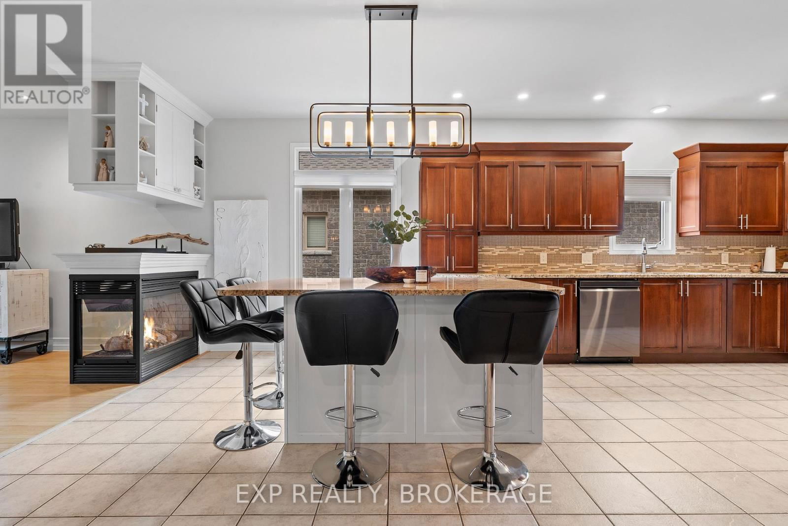 263 HONEYWOOD AVENUE Image 13