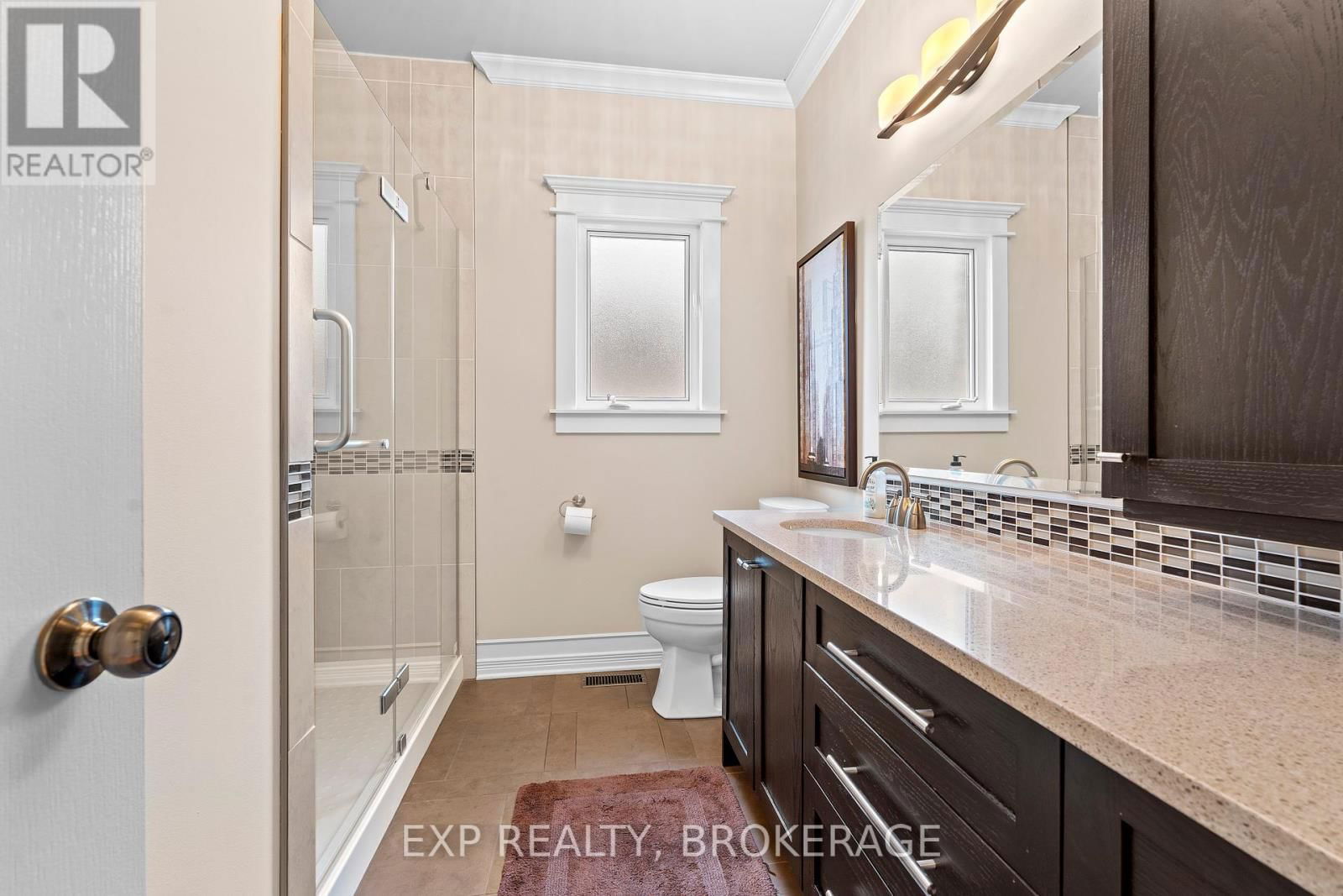 263 HONEYWOOD AVENUE Image 25