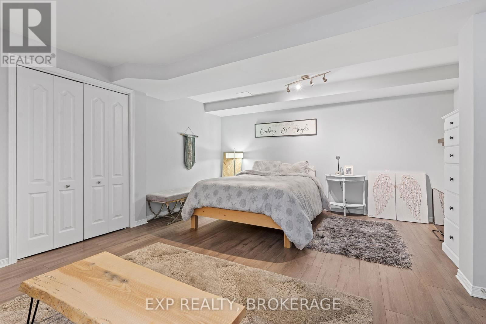 263 HONEYWOOD AVENUE Image 29