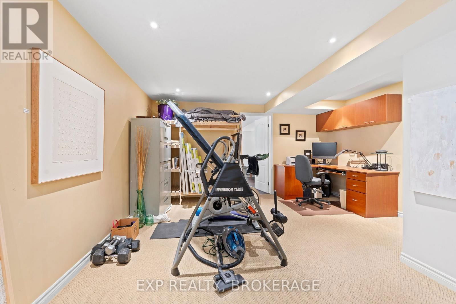 263 HONEYWOOD AVENUE Image 36
