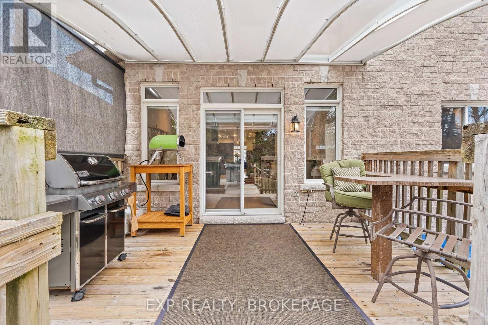263 HONEYWOOD AVENUE Image 40