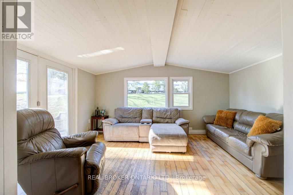 684743 HWY 2 Image 23