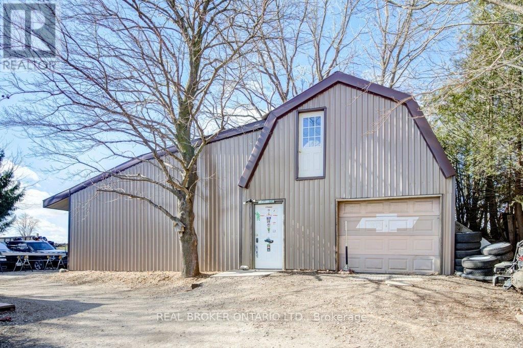 684743 HWY 2 Image 32