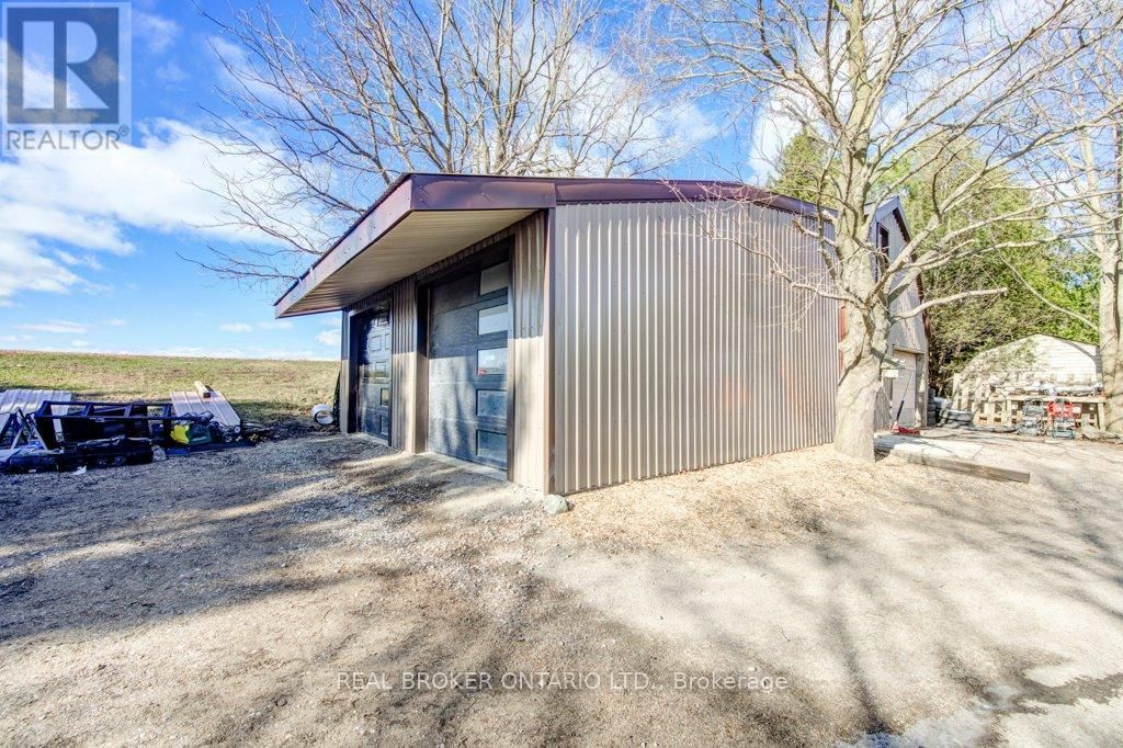 684743 HWY 2 Image 33