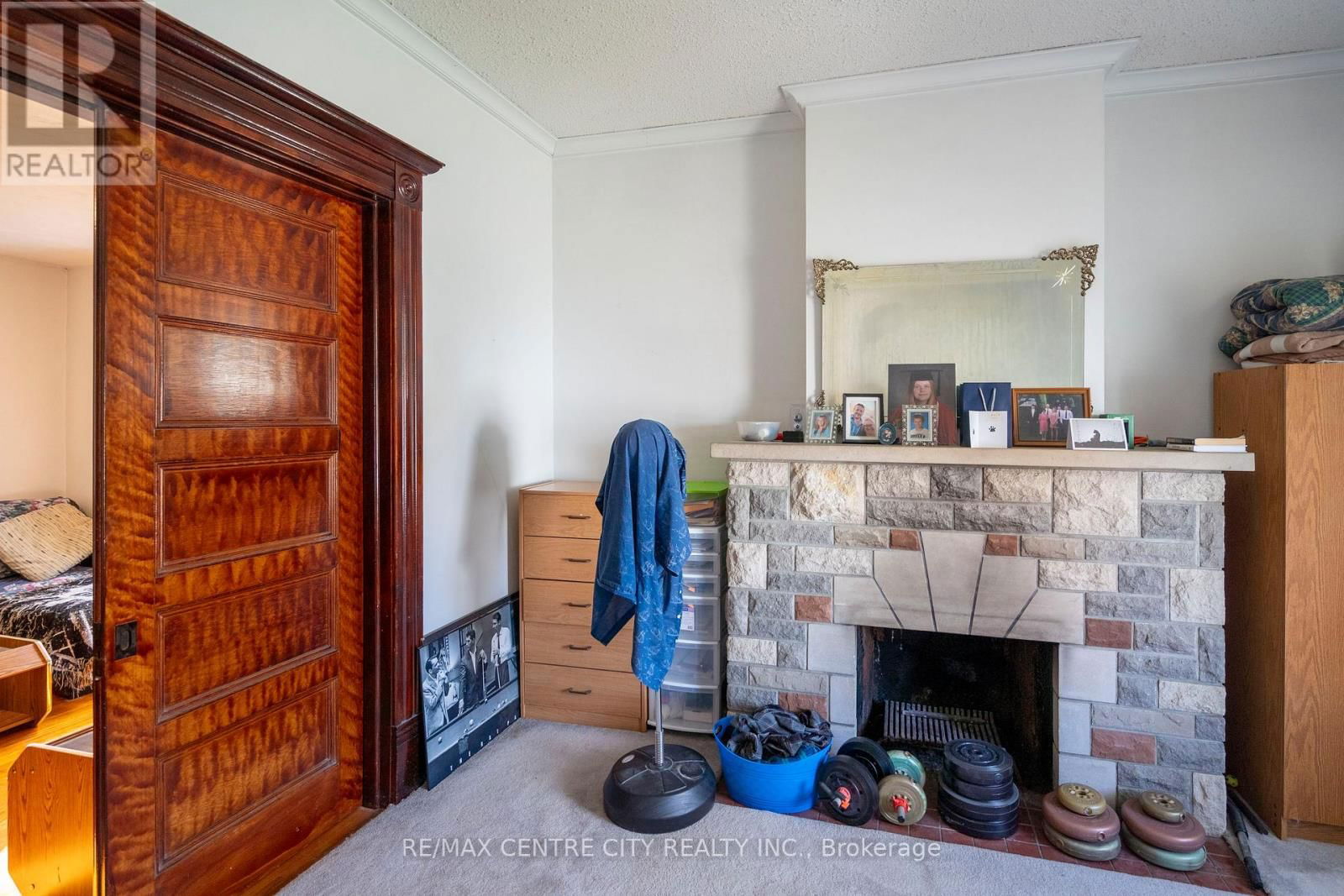 187 WATER STREET SOUTH Image 33