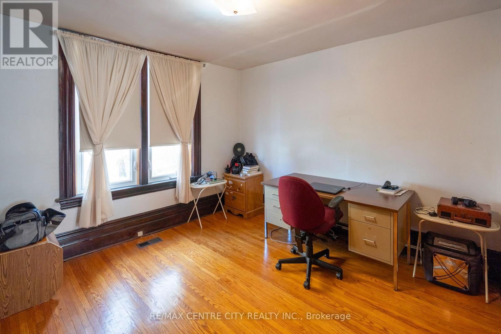187 WATER STREET SOUTH Image 34