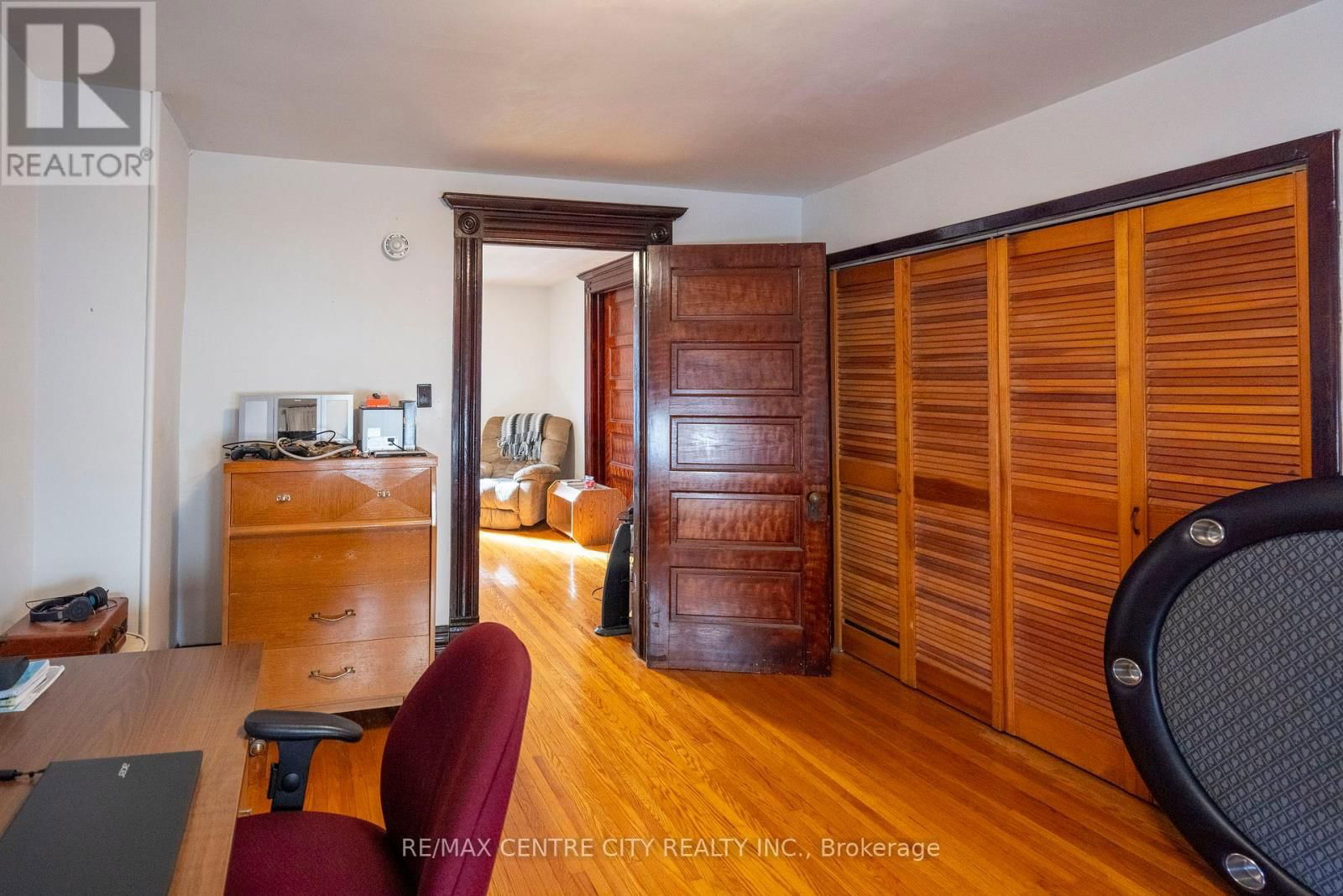 187 WATER STREET SOUTH Image 35