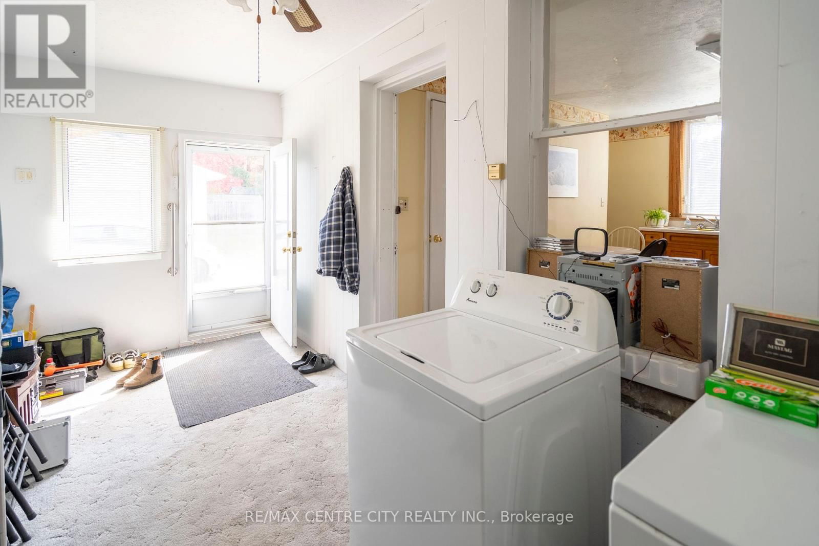 187 WATER STREET SOUTH Image 36
