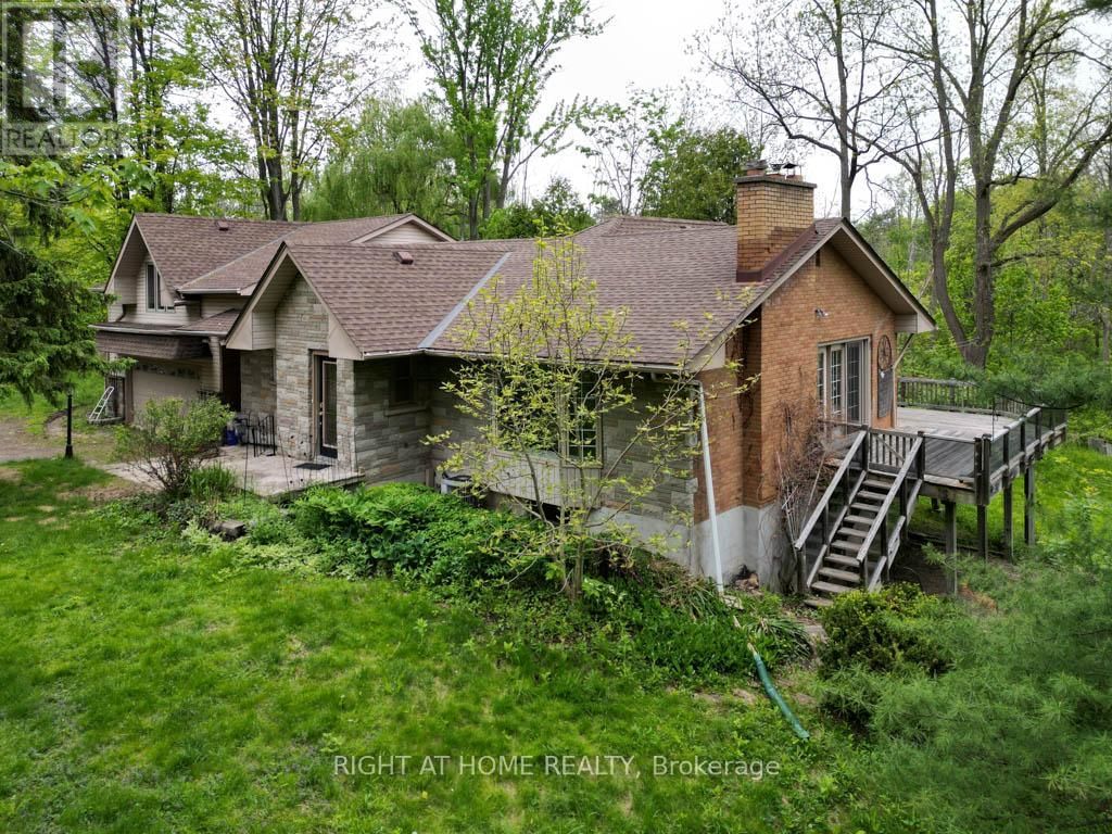 144 WELLINGTON STREET Image 5