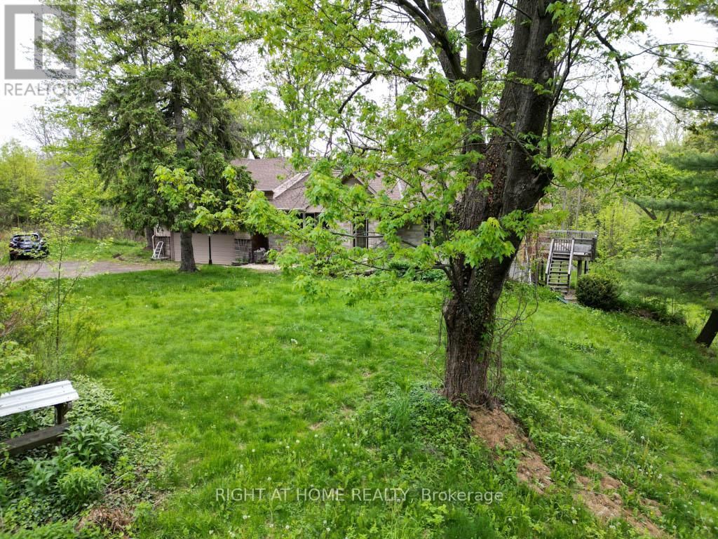 144 WELLINGTON STREET Image 7