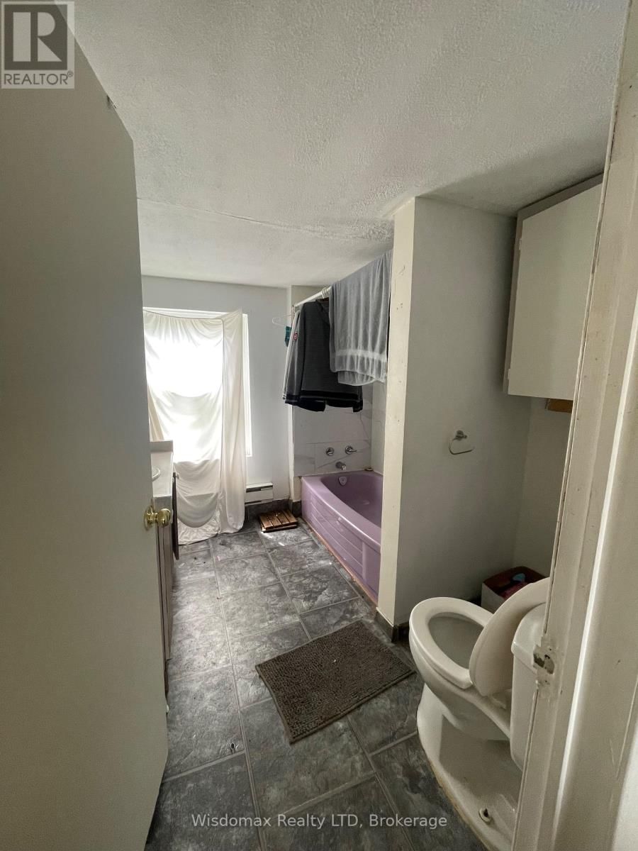 1819 THOMPSON ROAD Image 13