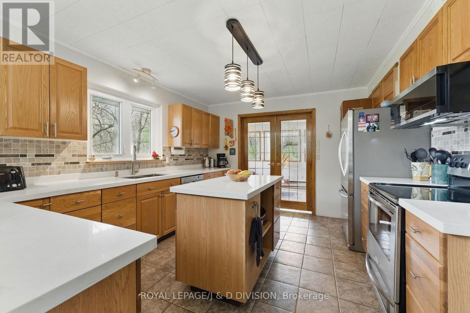 295 BRANT ROAD Image 11