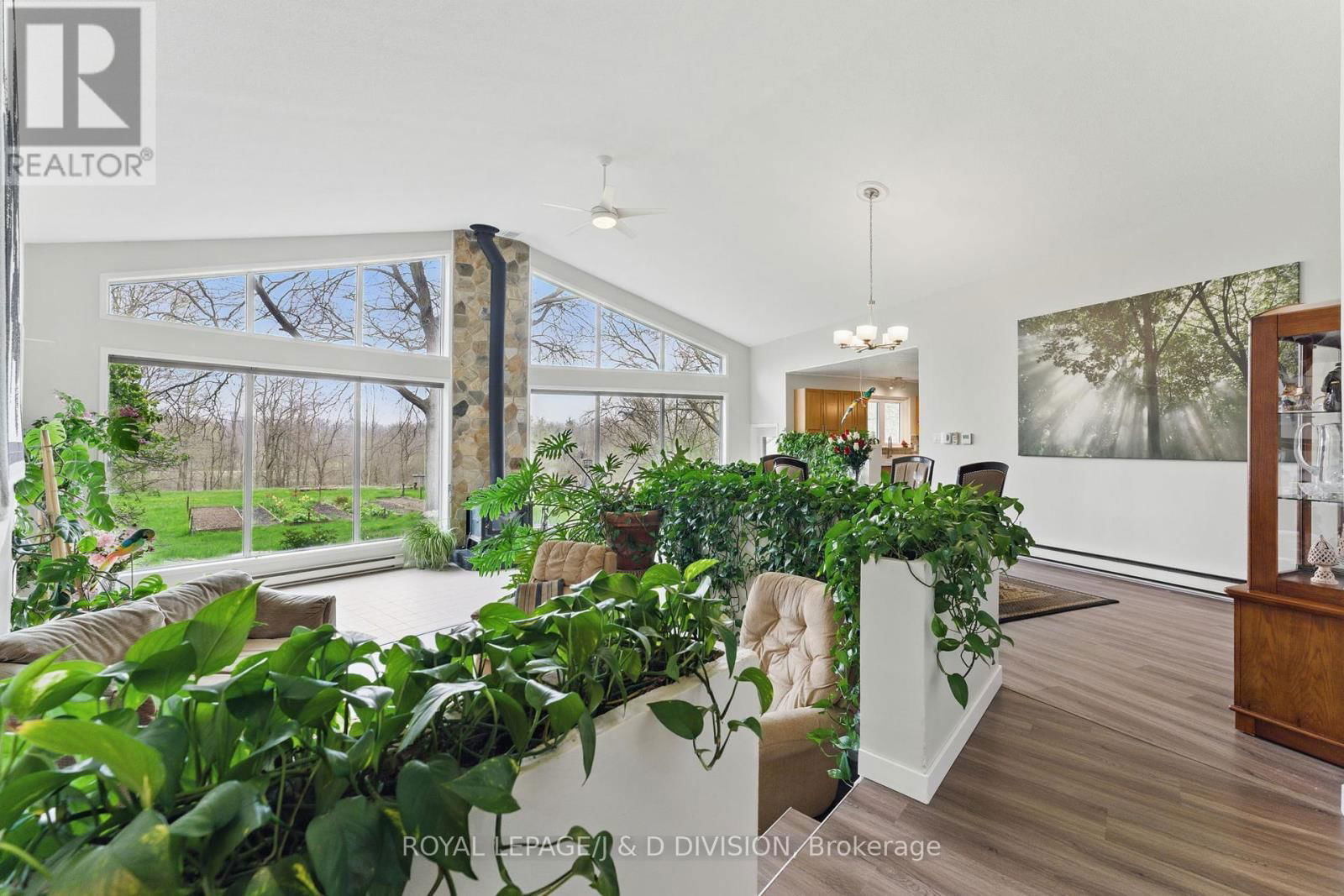 295 BRANT ROAD Image 3