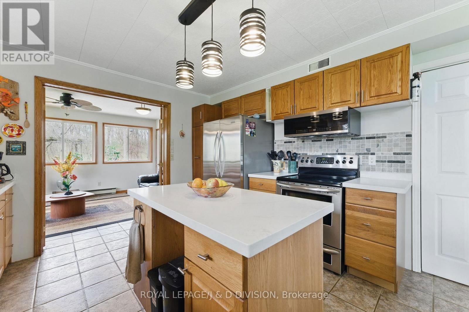295 BRANT ROAD Image 8