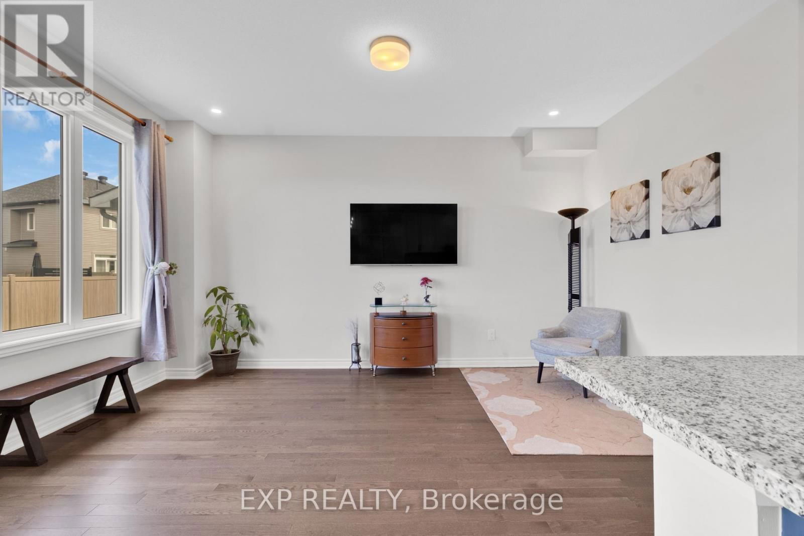 560 FLAGSTAFF DRIVE Image 17