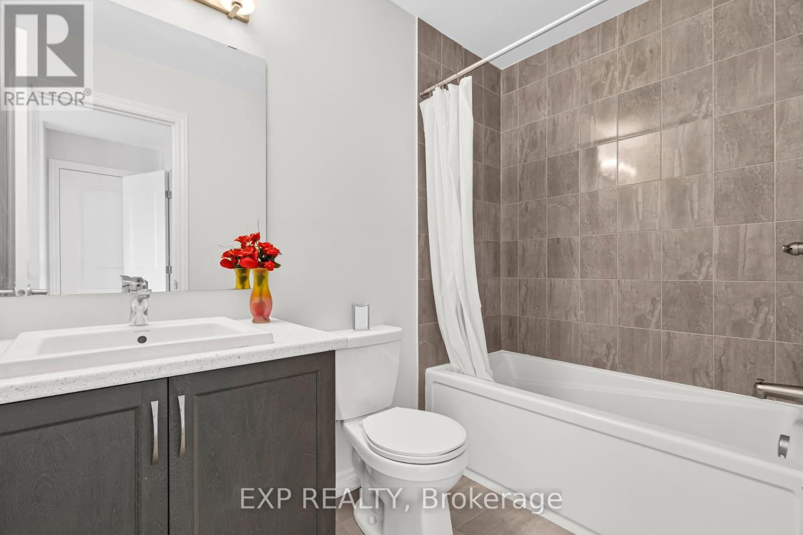 560 FLAGSTAFF DRIVE Image 24