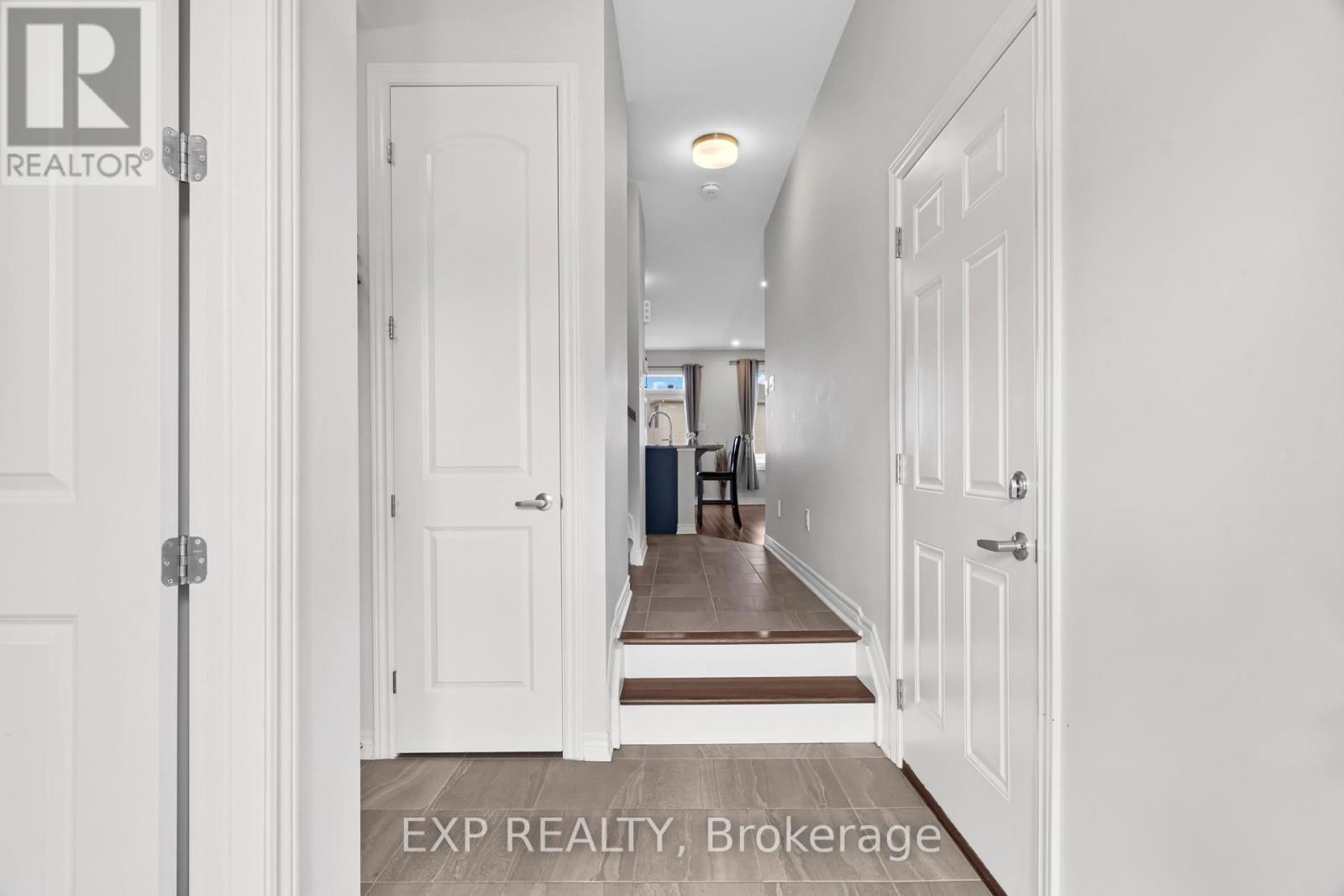 560 FLAGSTAFF DRIVE Image 7