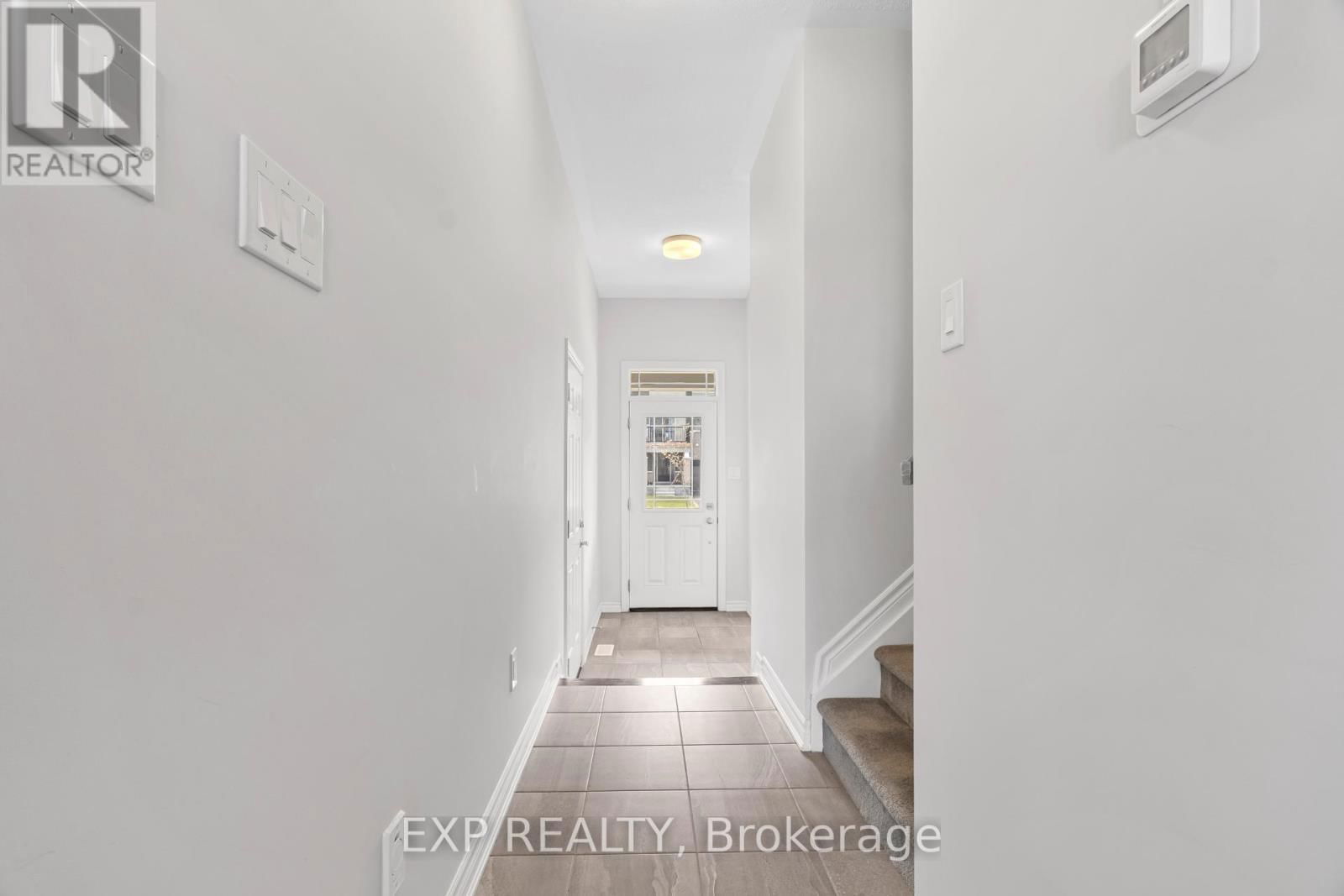 560 FLAGSTAFF DRIVE Image 8