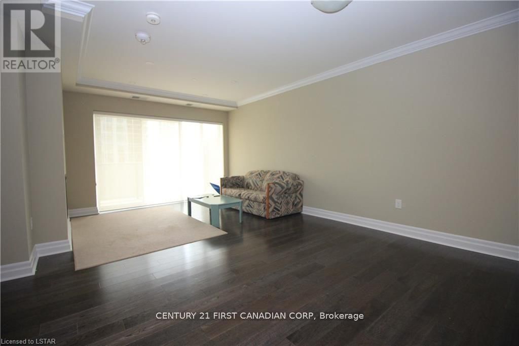 1005 - 505 TALBOT STREET Image 3