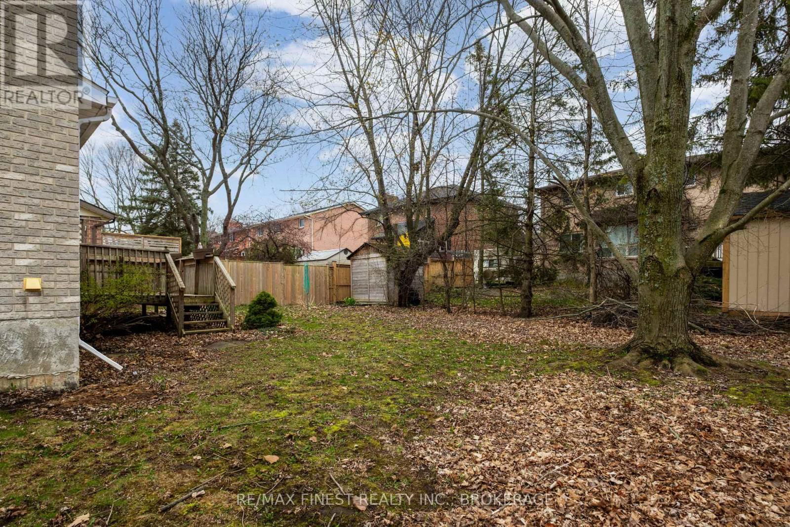 867 WOODSIDE DRIVE Image 44