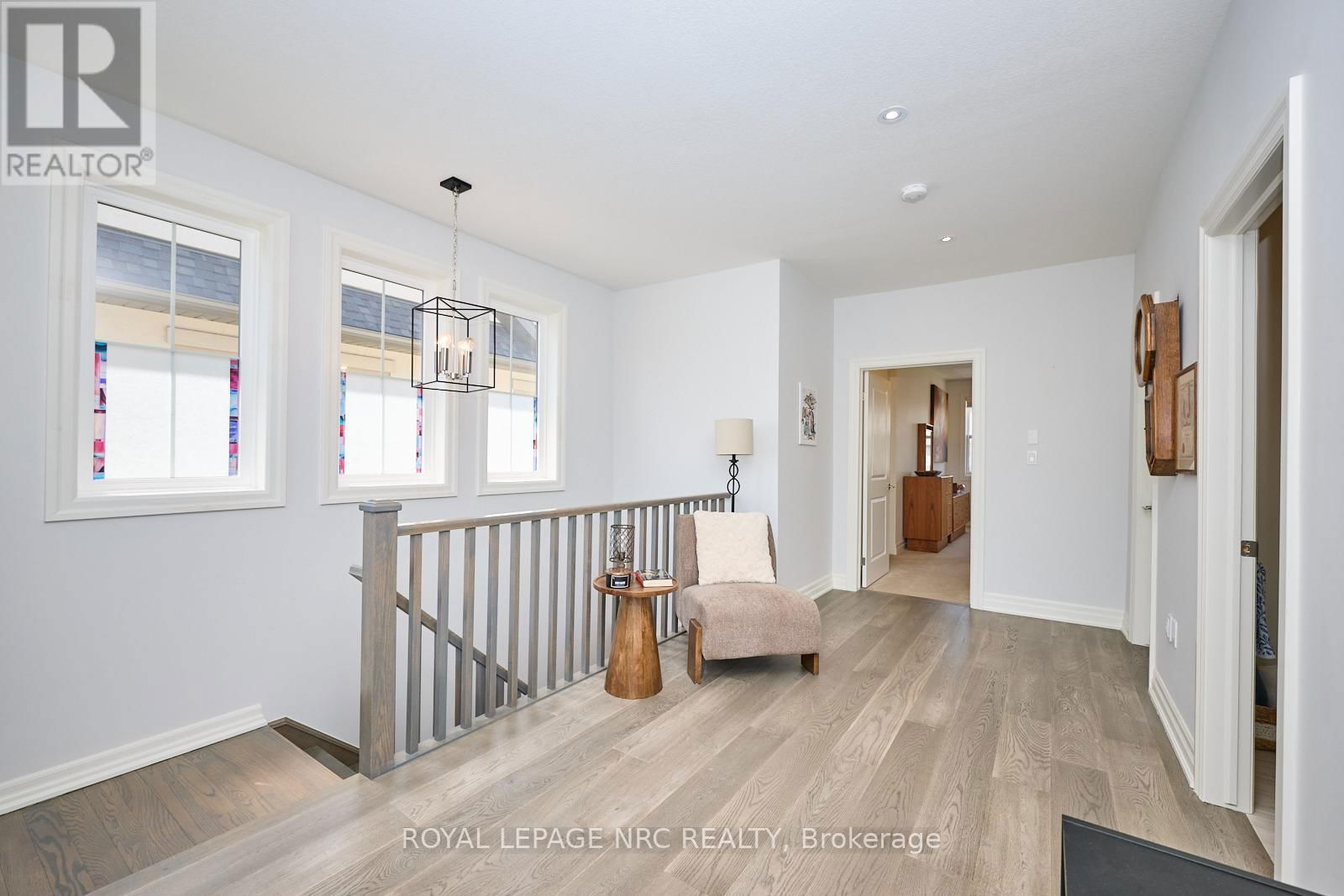 43 ABERDEEN LANE SOUTH Image 17