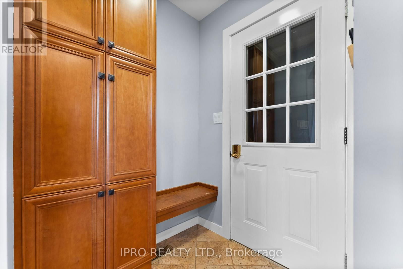 1 GAYLORD ROAD Image 15