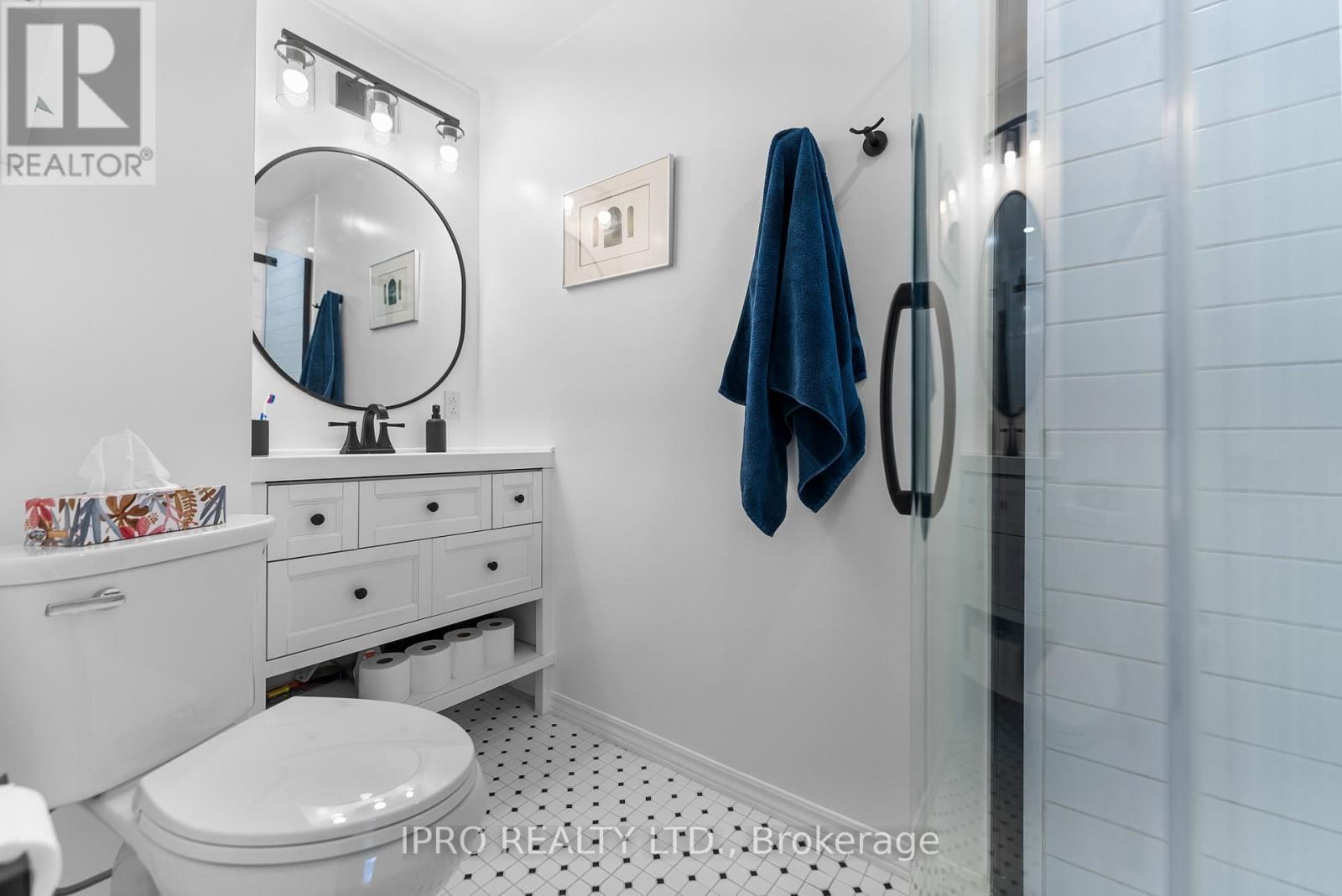 1 GAYLORD ROAD Image 20