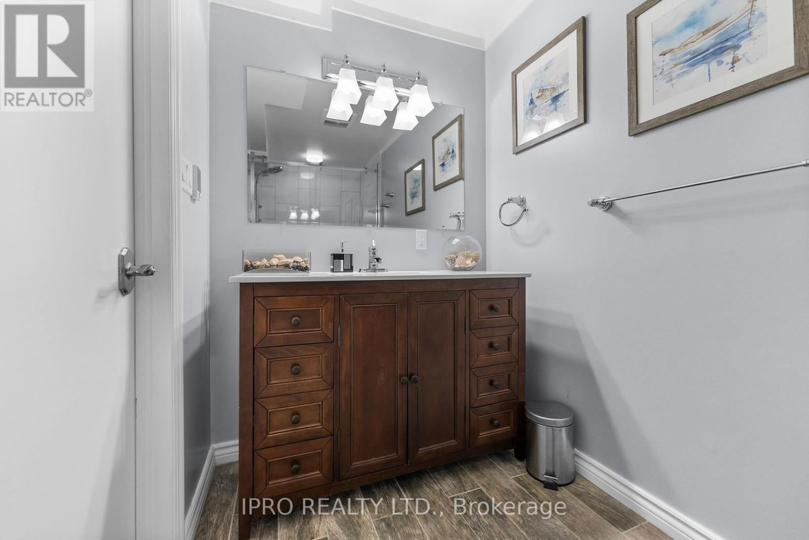 1 GAYLORD ROAD Image 31
