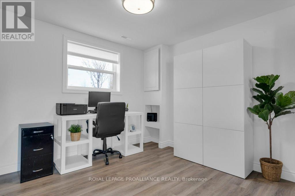 1640 CARMAN ROAD Image 28