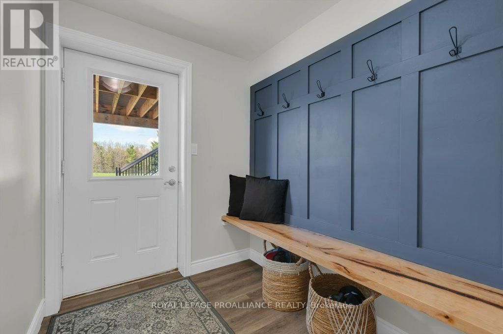 1640 CARMAN ROAD Image 31
