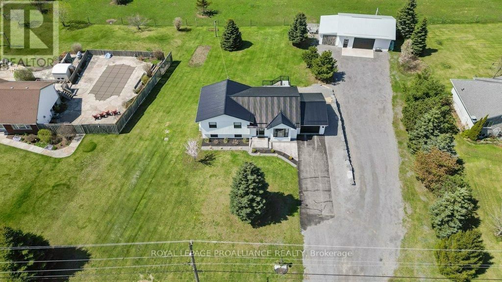 1640 CARMAN ROAD Image 43