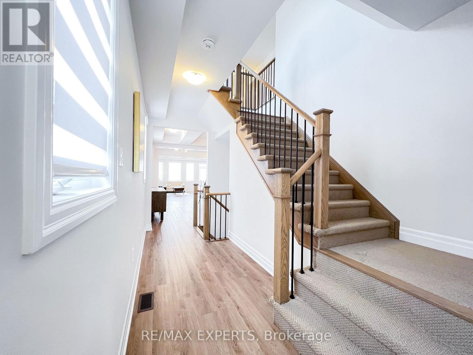 9256 GRIFFON STREET Image 16