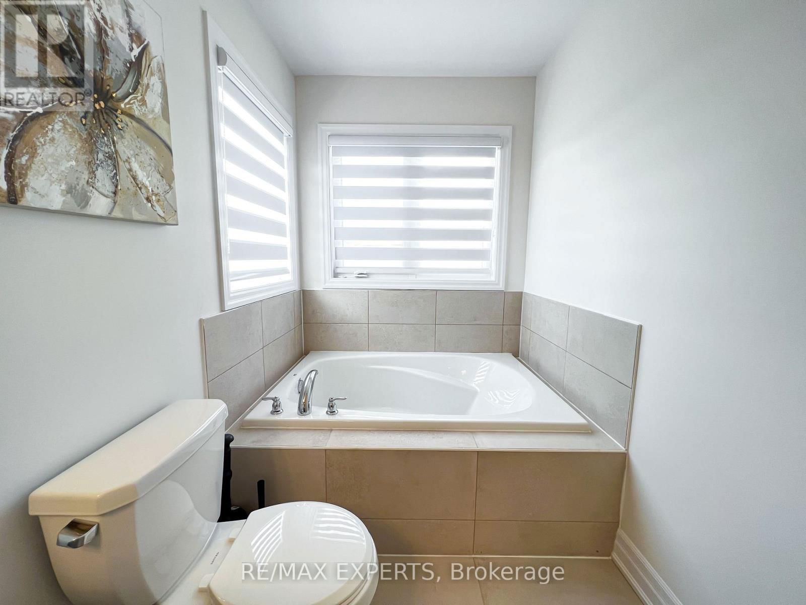 9256 GRIFFON STREET Image 29