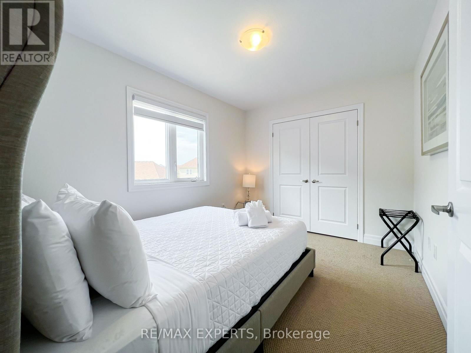 9256 GRIFFON STREET Image 34