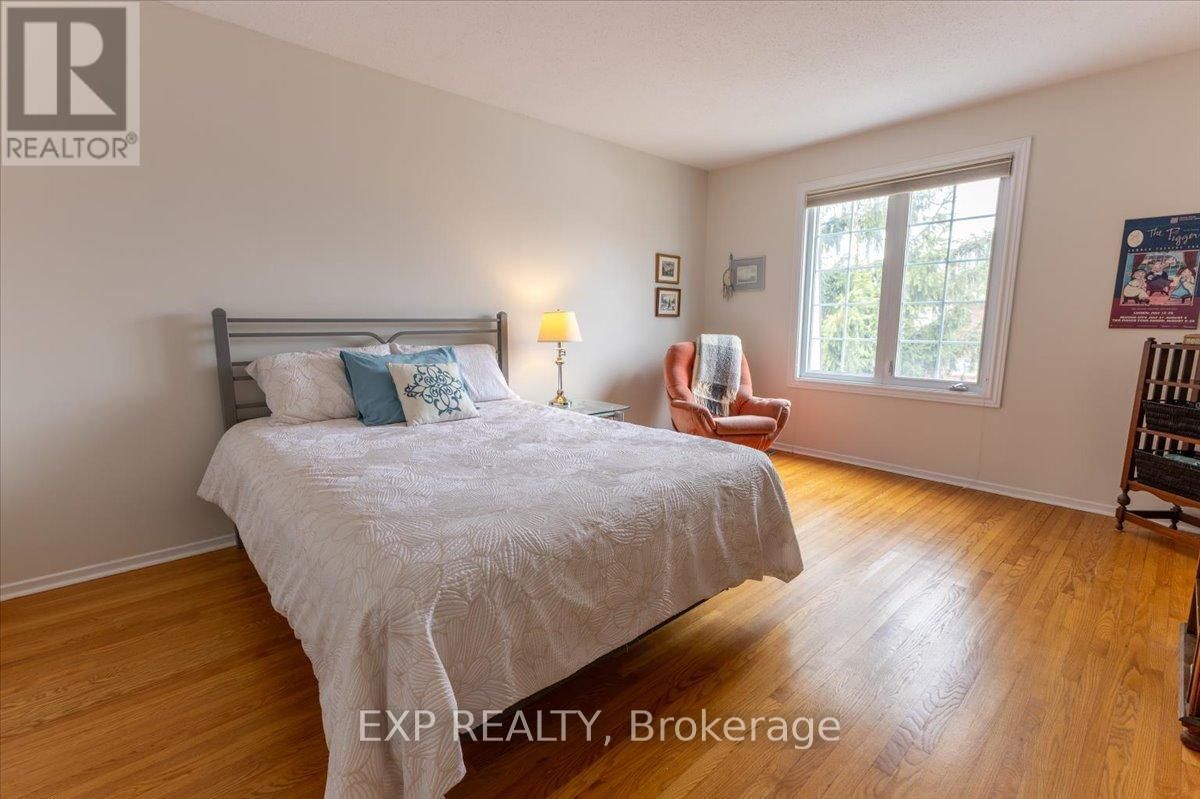422 KINTYRE PRIVATE Image 19