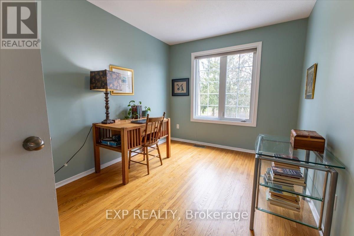 422 KINTYRE PRIVATE Image 21