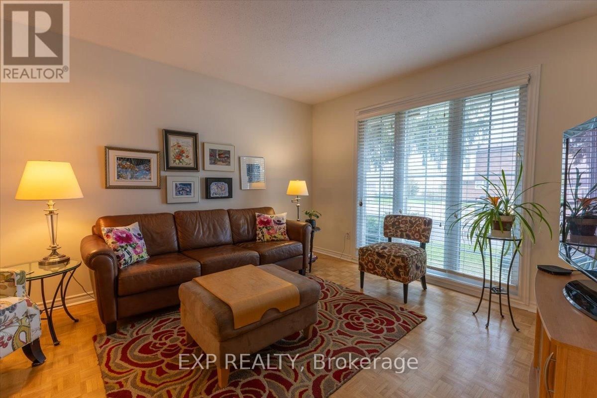 422 KINTYRE PRIVATE Image 5