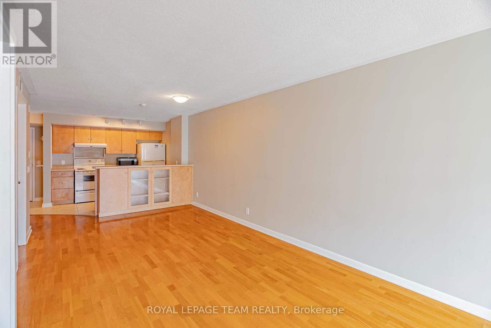 804 - 138 SOMERSET STREET WEST Image 20