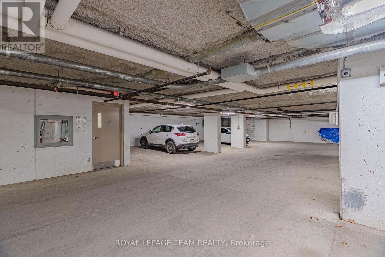 804 - 138 SOMERSET STREET WEST Image 27