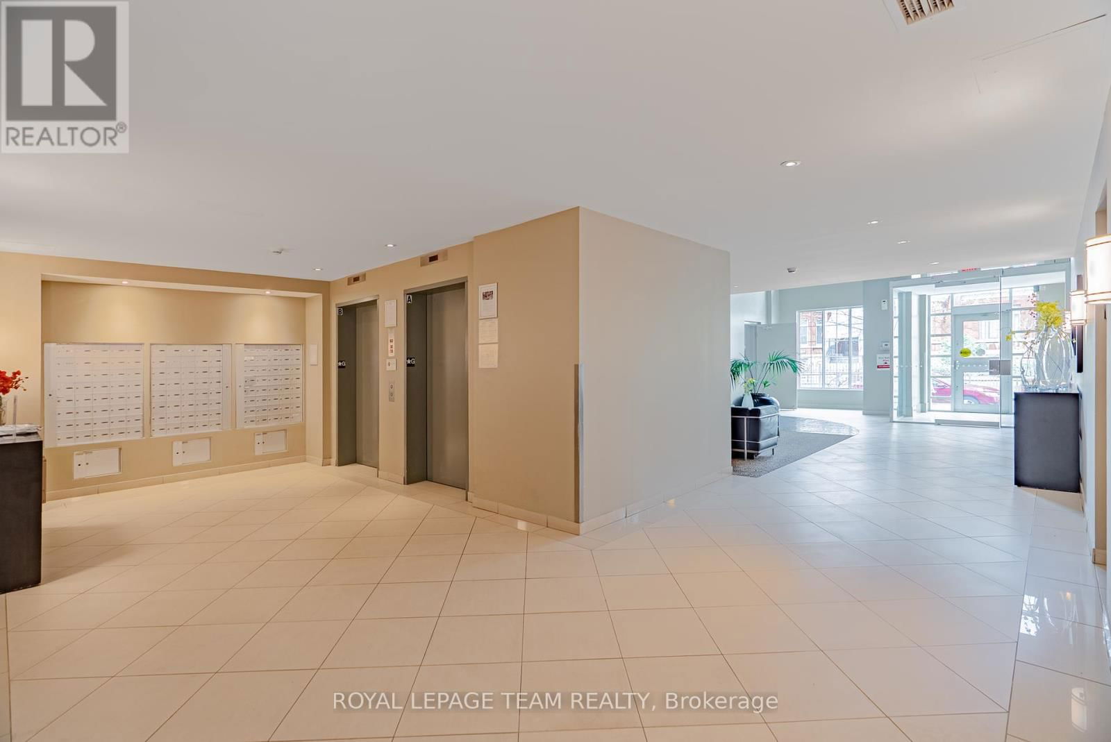 804 - 138 SOMERSET STREET WEST Image 37